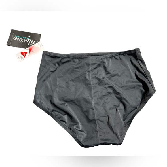 MAXINE OF HOLLYWOOD black full coverage modest Lycra swim bottoms size 12 NWT - Picture 2 of 2